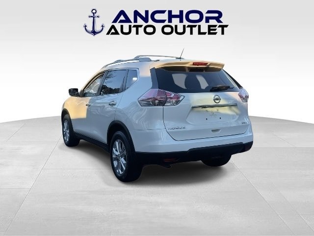 Used 2016 Nissan Rogue SV w/ SV Premium Package image 6