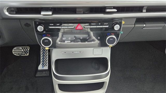 New 2026 Hyundai Ioniq 9 Calligraphy image 24