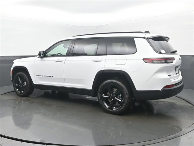 New 2025 Jeep Grand Cherokee L Limited image 3