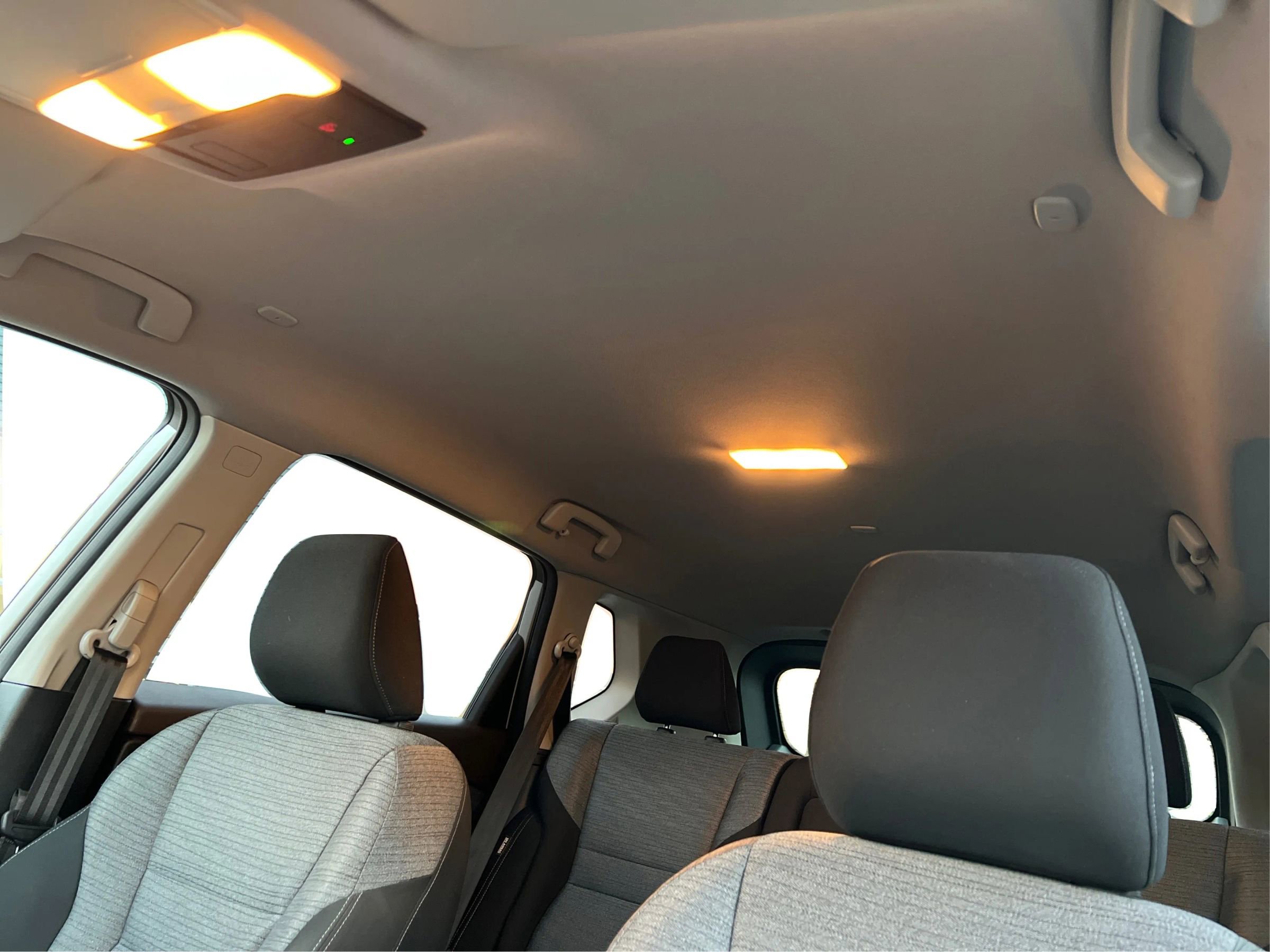 Used 2023 Nissan Rogue SV image 22