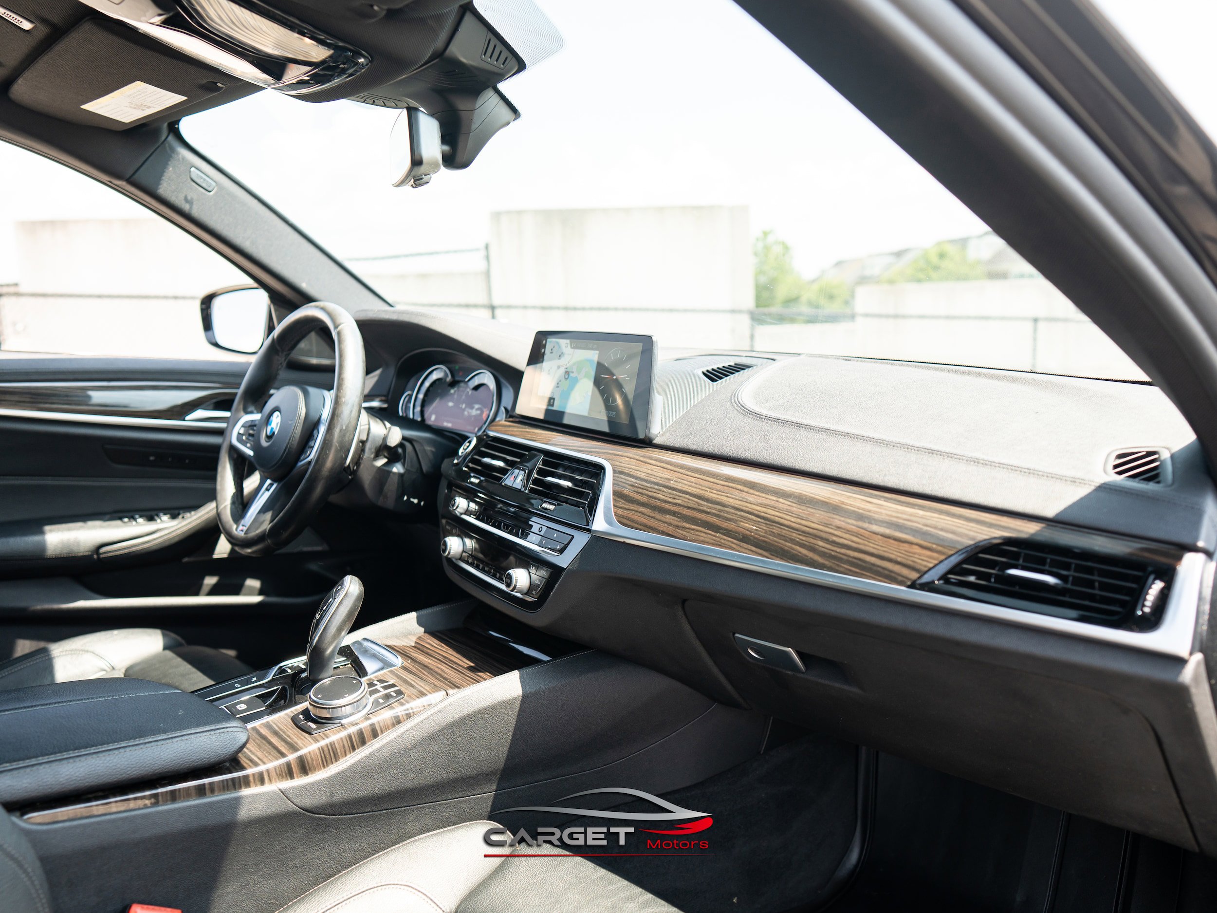Used 2018 BMW 540i xDrive image 15