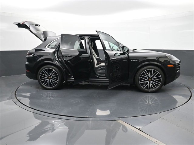 New 2025 Porsche Cayenne E-Hybrid image 33