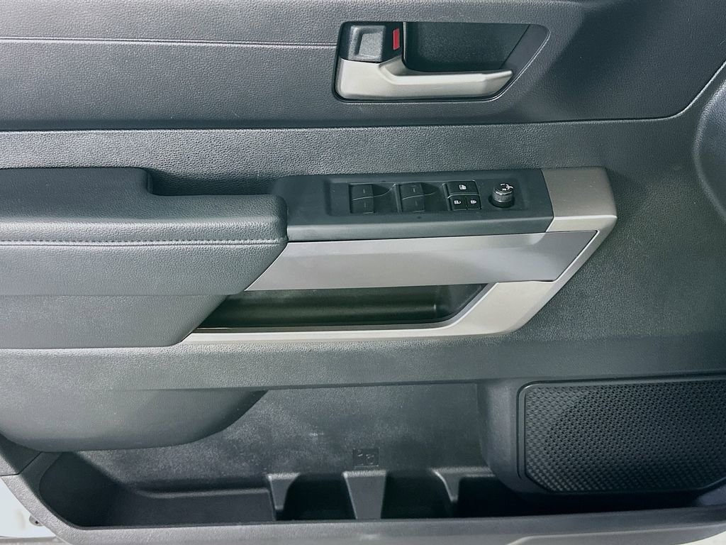 Used 2022 Toyota Tundra SR5 w/ SR5 Convenience Package RWD image 22