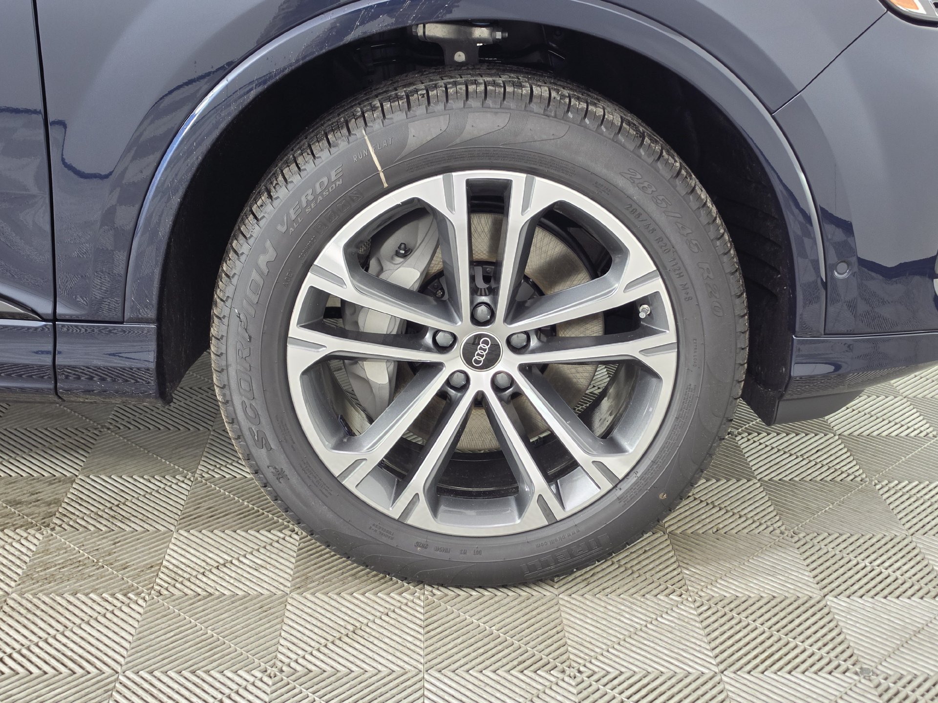 New 2026 Audi Q7 2.0T Premium Plus AWD/4WD image 8