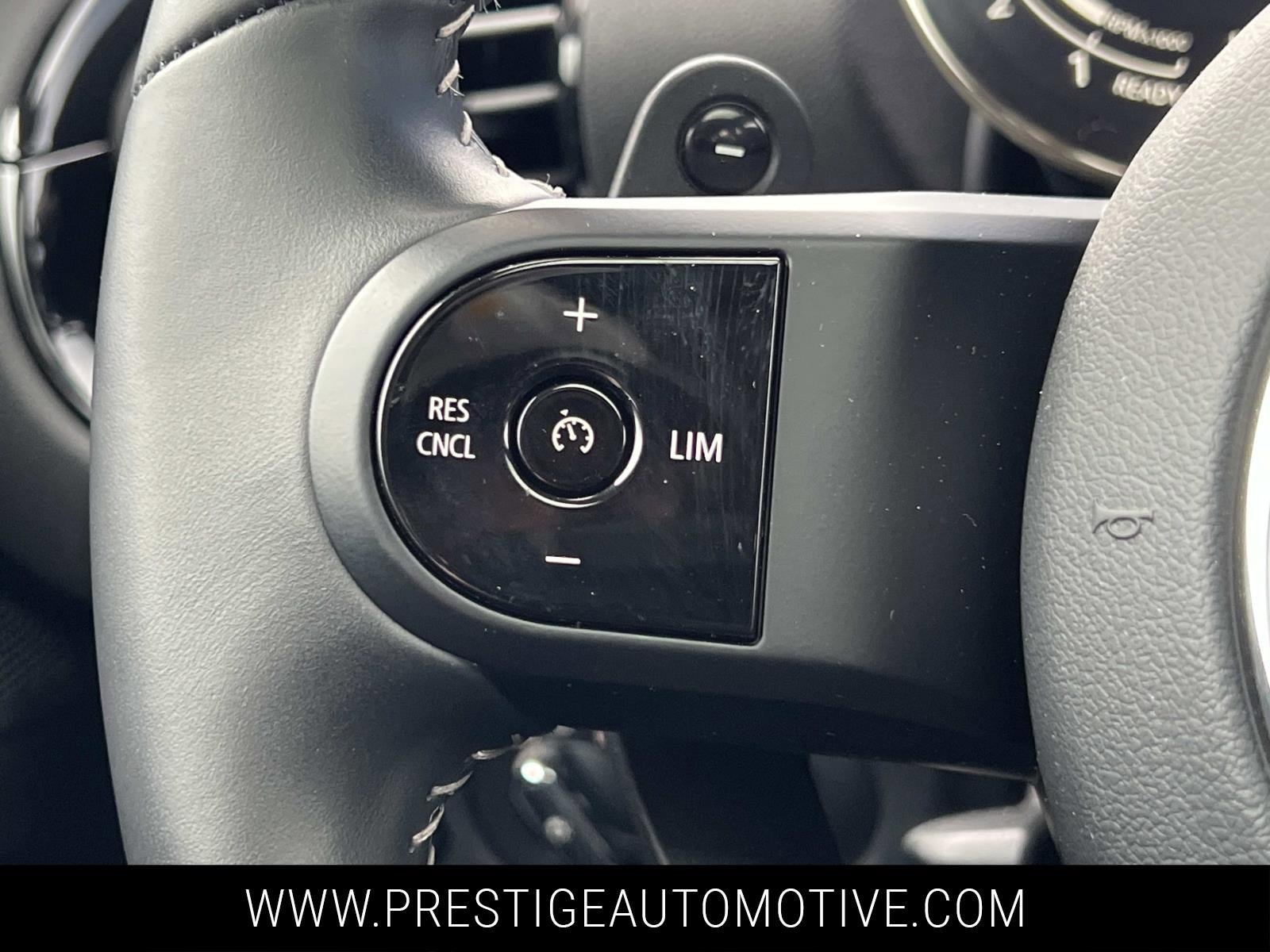 Used 2024 MINI Cooper Clubman S image 30