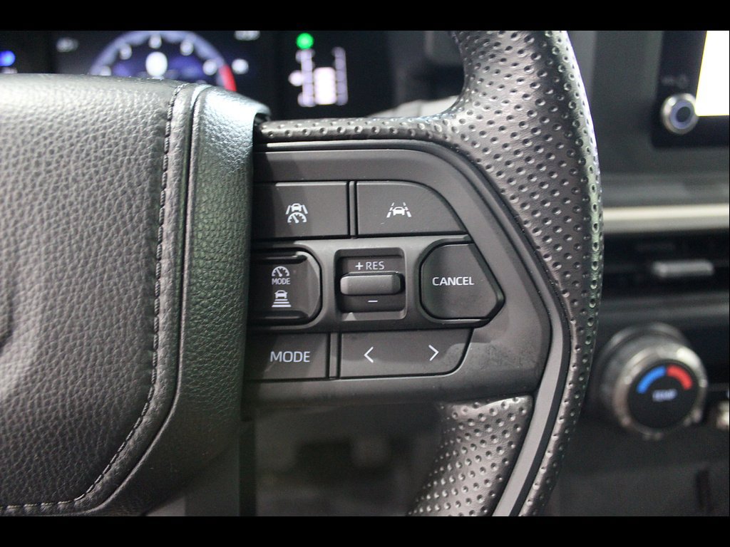 Used 2024 Toyota Tacoma SR AWD/4WD image 26