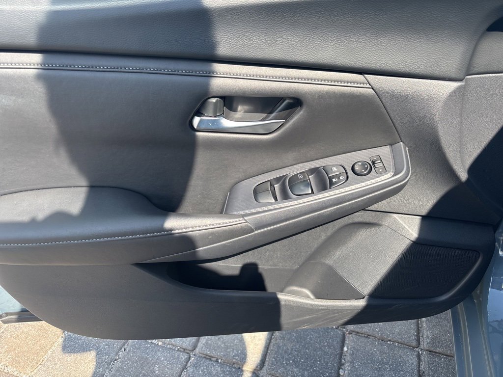 Used 2024 Nissan Sentra SV image 12