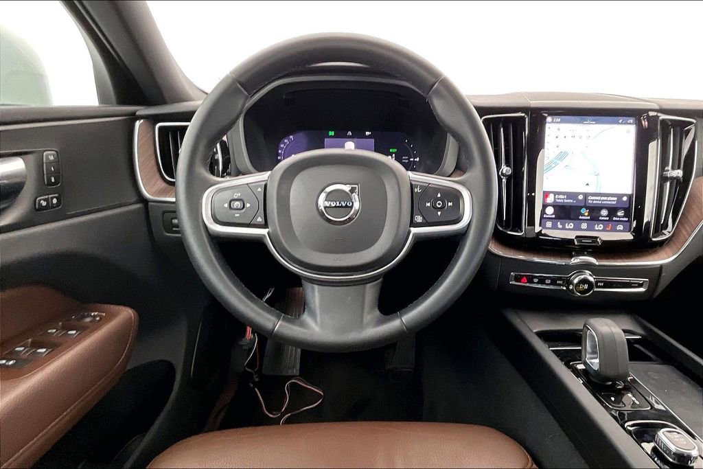 Certified 2022 Volvo XC60 T8 Inscription Expression image 8