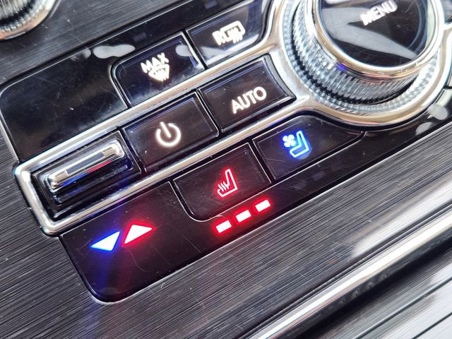 Used 2023 Lincoln Nautilus Reserve image 25