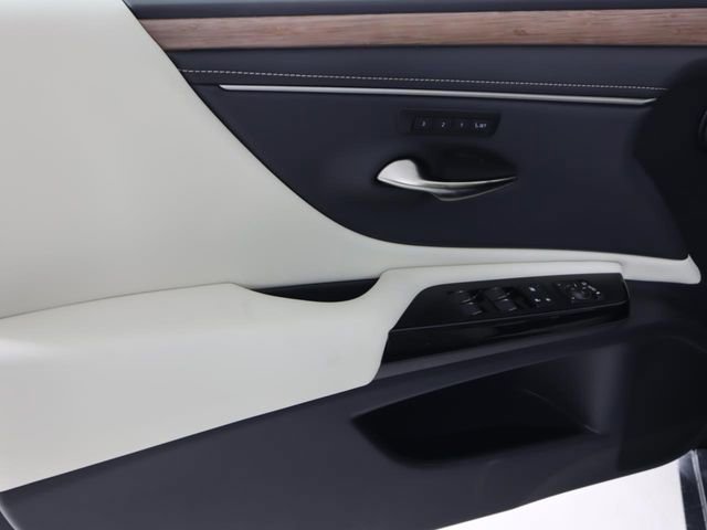 New 2025 Lexus ES 350 w/ Premium Package image 11