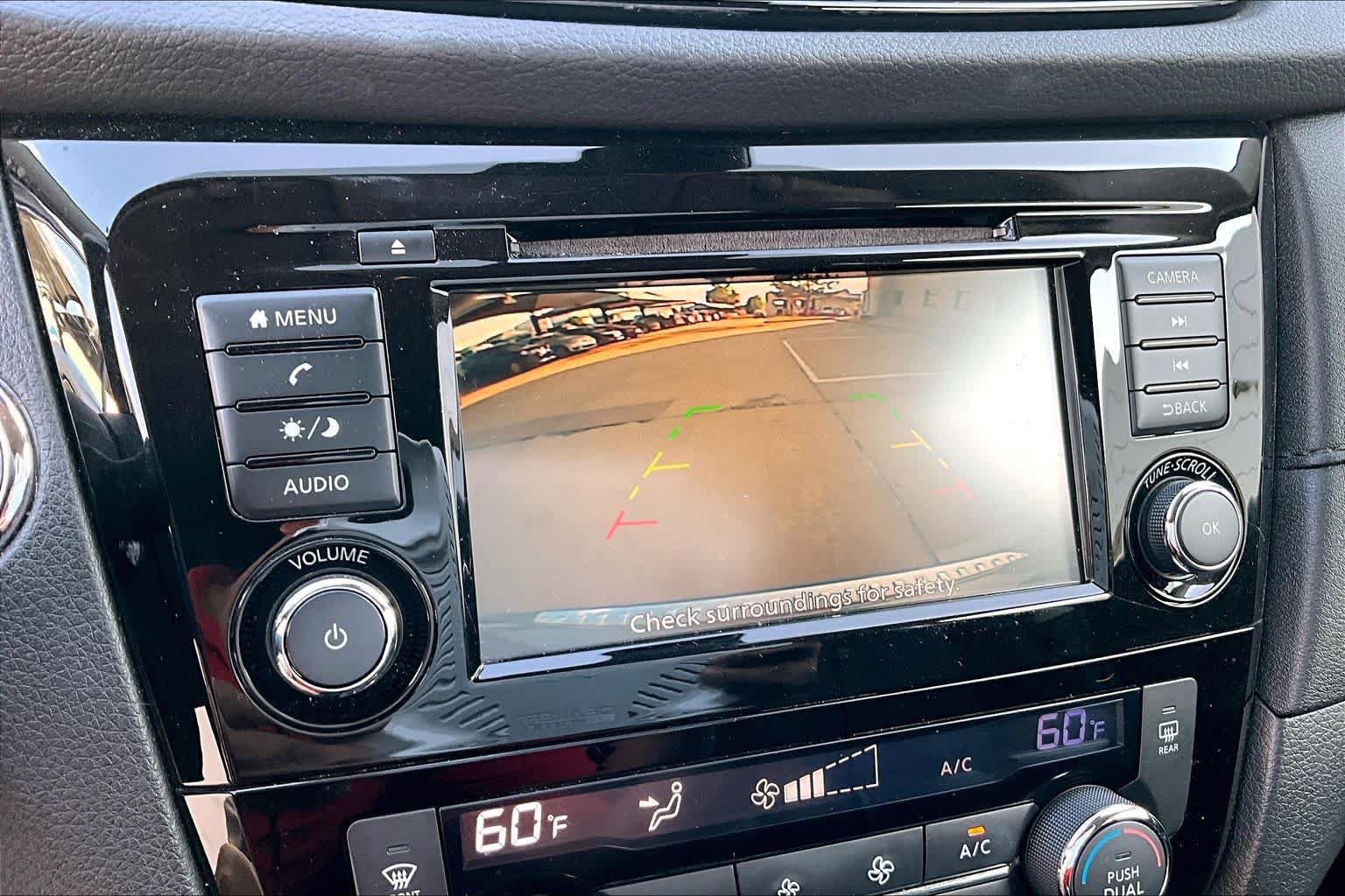 Used 2019 Nissan Rogue SV FWD image 23