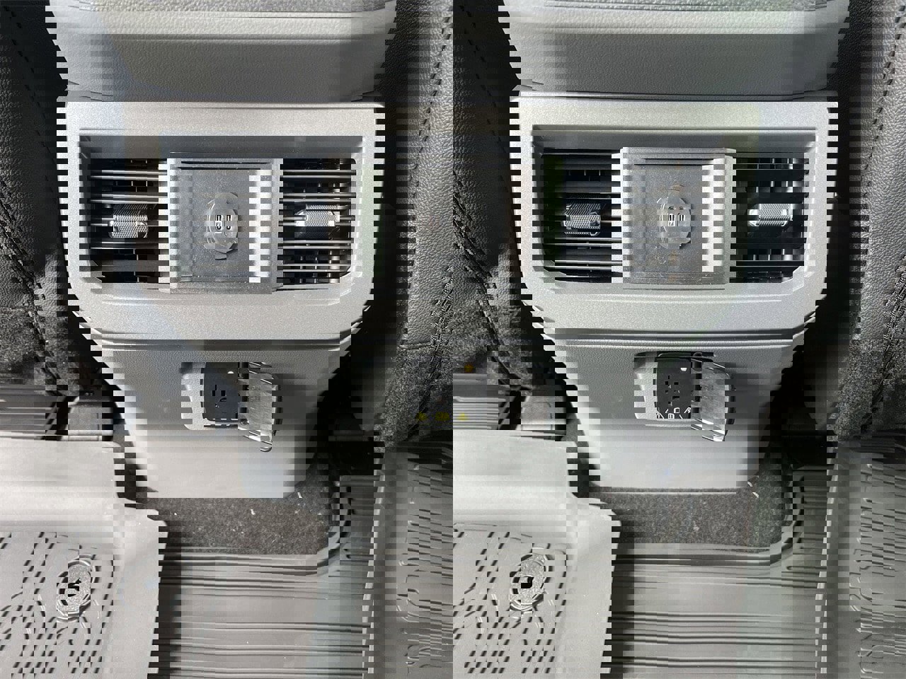New 2025 Ford F250 XLT w/ Black Appearance Package image 29