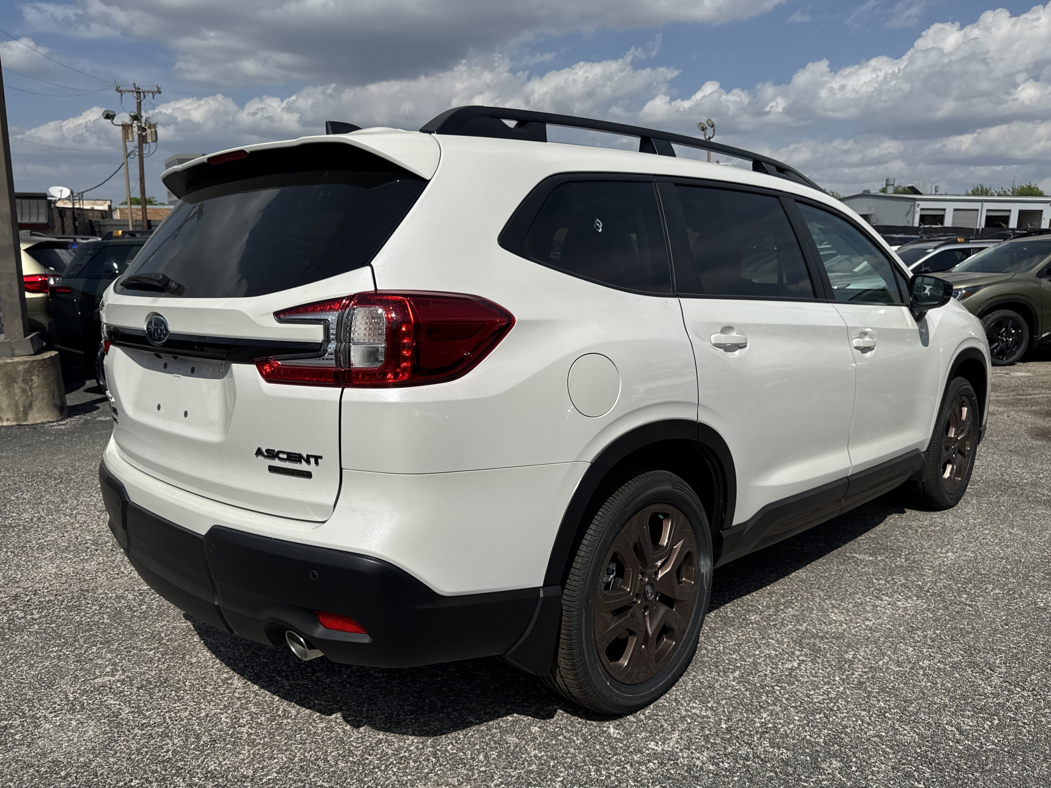 New 2026 Subaru Ascent Limited Bronze image 3