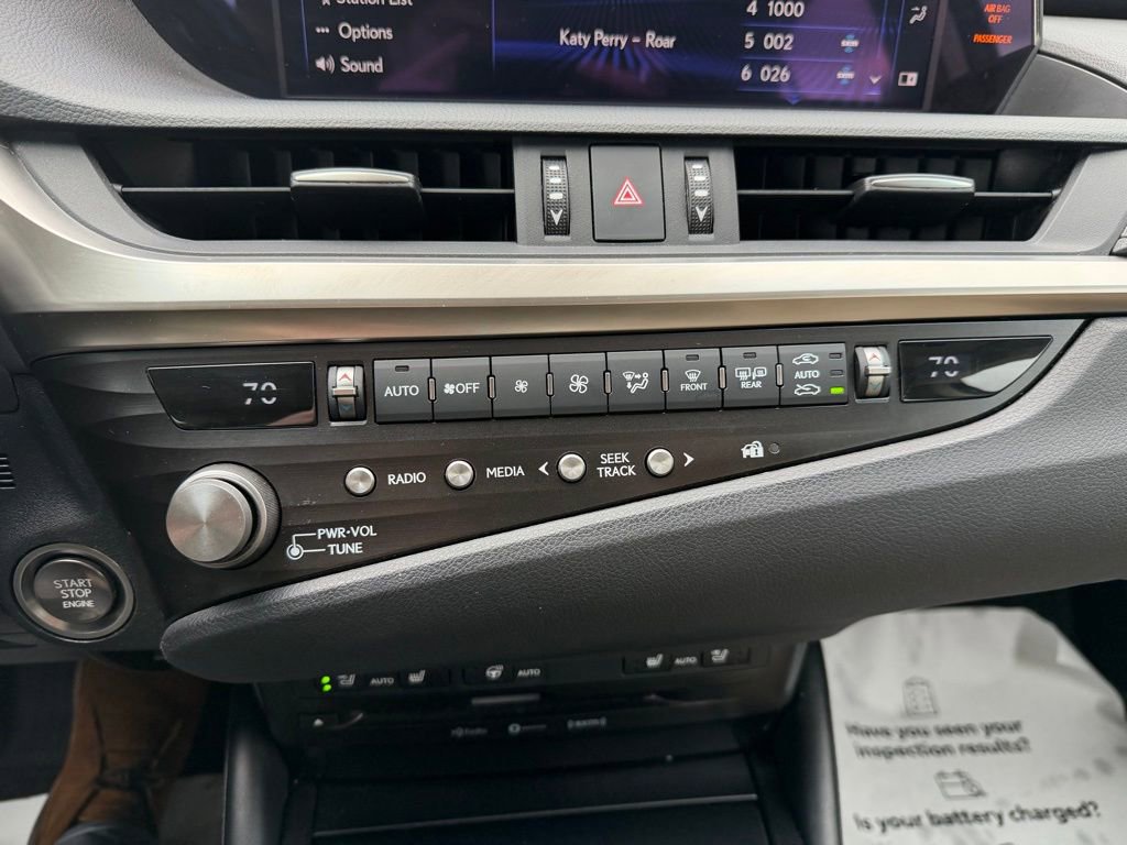 Used 2021 Lexus ES 250 w/ Premium Package image 24