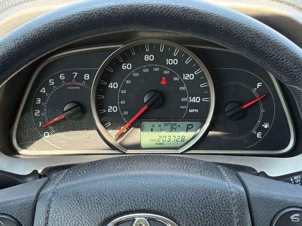 Used 2015 Toyota RAV4 XLE FWD image 22