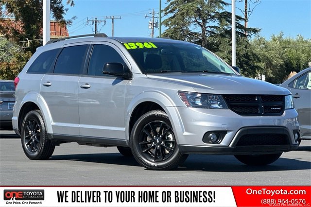 Used 2019 Dodge Journey SE w/ Premium Group