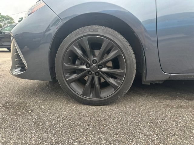 Used 2019 Toyota Corolla SE FWD image 14