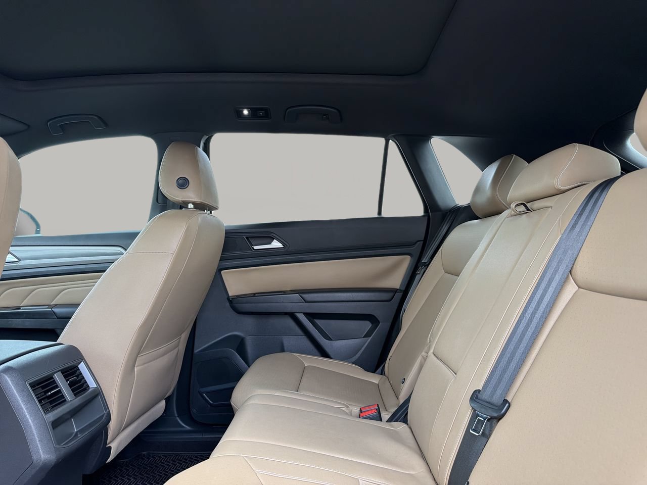 Used 2020 Volkswagen Atlas Cross Sport SEL FWD image 17