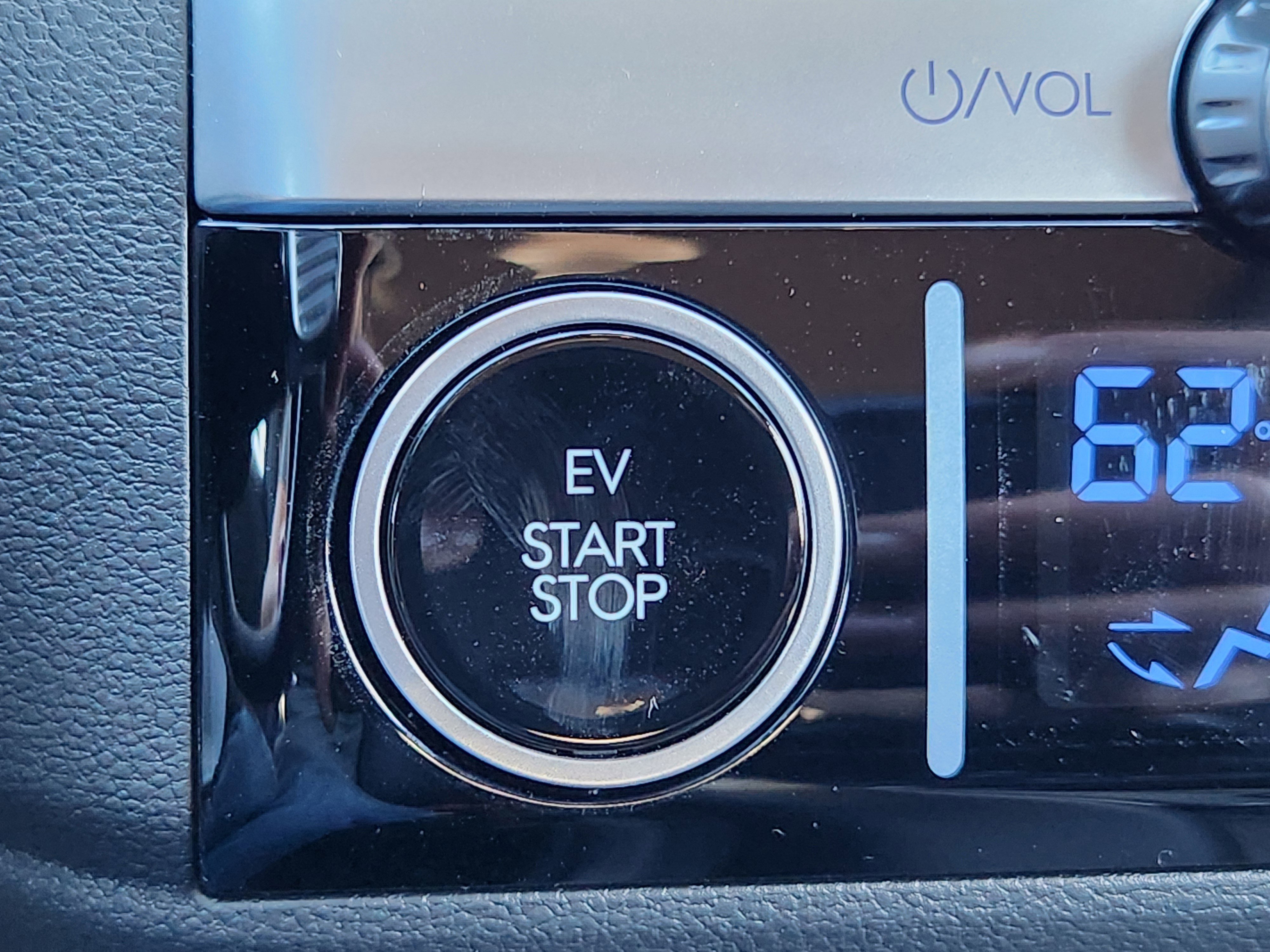 New 2025 Hyundai Ioniq 6 SEL image 24