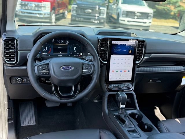 New 2026 Ford Ranger Lariat w/ Black Appearance Package AWD/4WD image 8