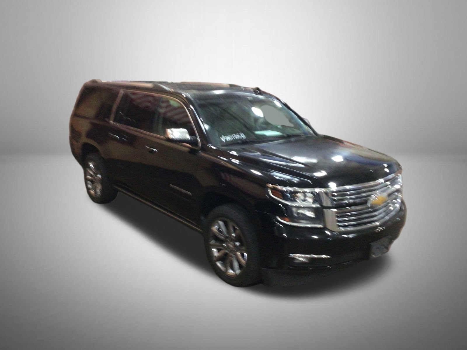 Used 2015 Chevrolet Suburban LTZ AWD/4WD image 2