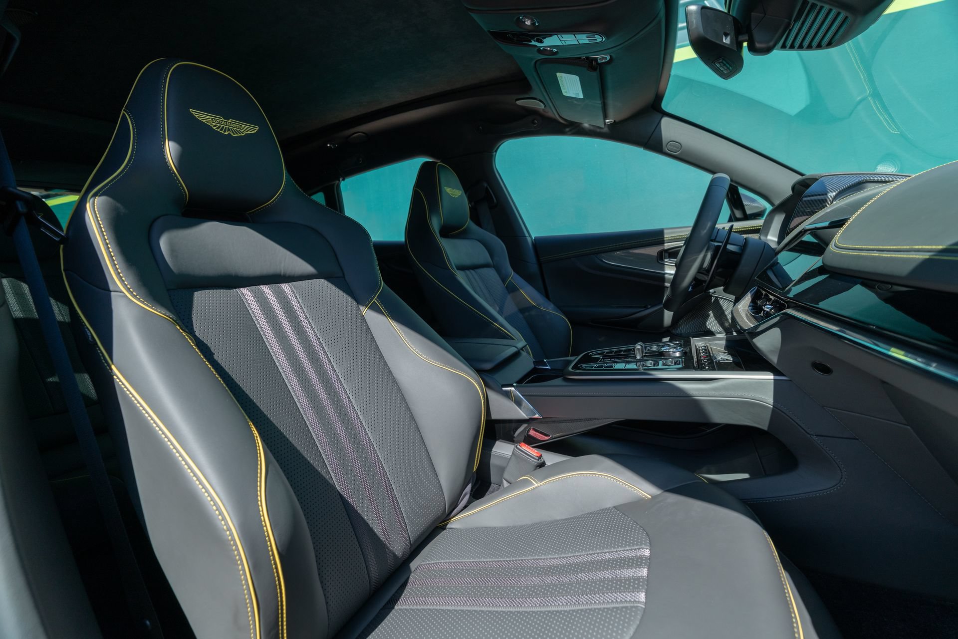Used 2025 Aston Martin DBX 707 AWD/4WD image 22