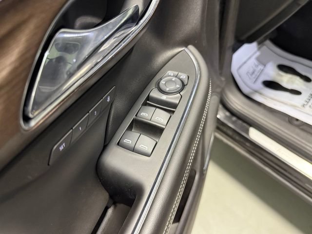 Used 2023 Buick Envision Avenir AWD/4WD image 13