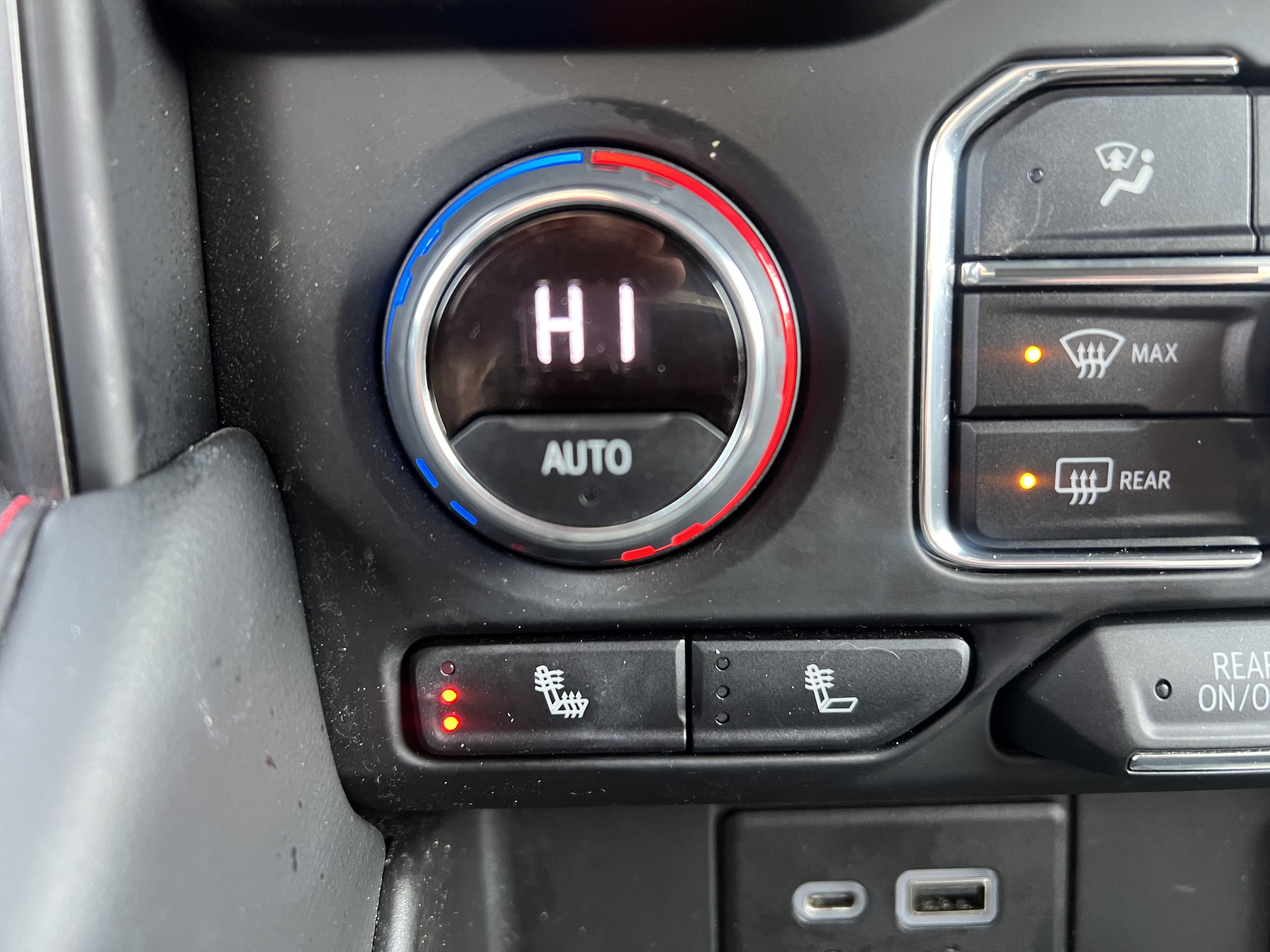 Certified 2022 Chevrolet Tahoe RST w/ Luxury Package image 28