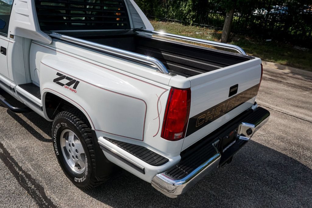 Used 1992 Chevrolet Silverado 1500 4x4 Regular Cab image 44