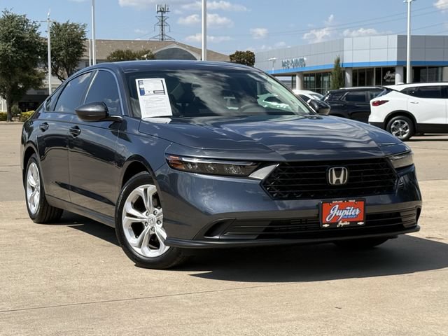 Used 2025 Honda Accord LX image 3