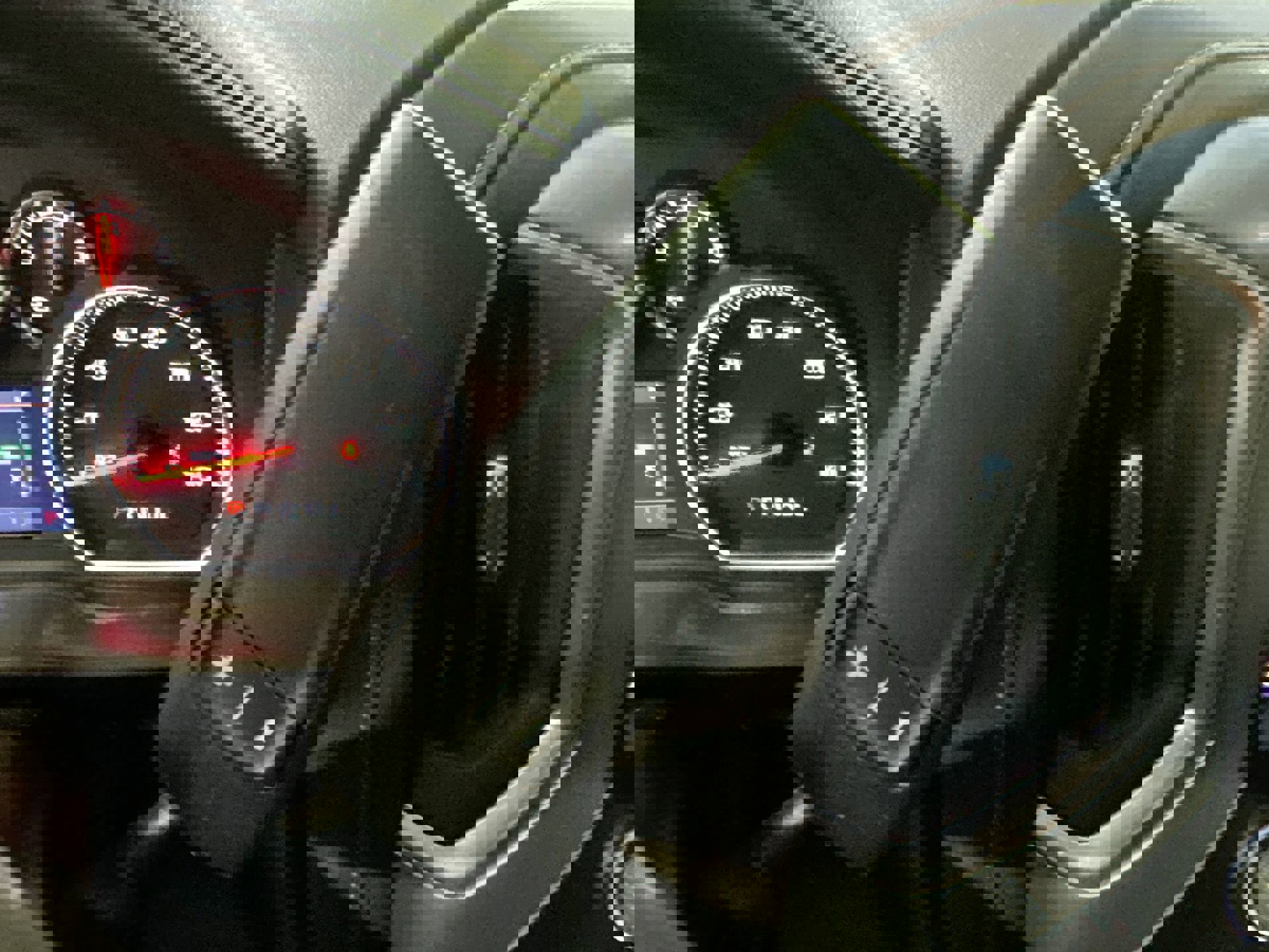 Used 2020 Chevrolet Silverado 2500 LTZ image 30