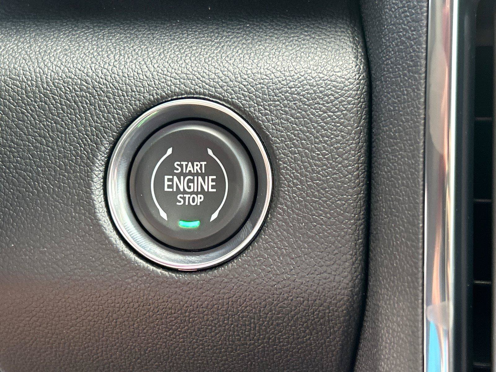 New 2026 GMC Acadia AT4 w/ Luxury Package AWD/4WD image 26