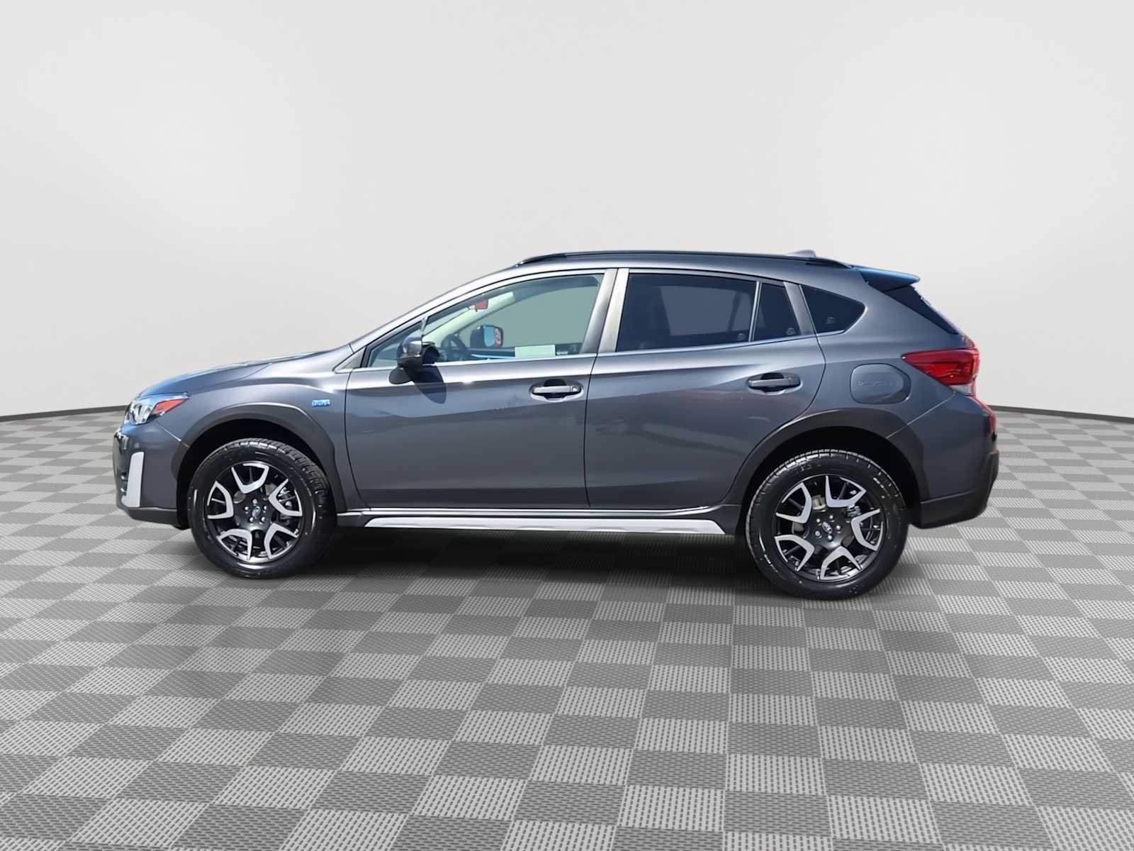 Used 2022 Subaru Crosstrek Hybrid w/ Moonroof Package w/Navigation AWD/4WD image 5