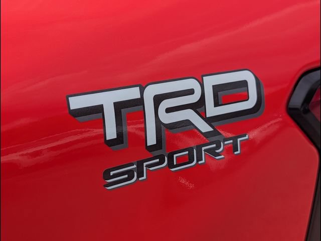 Used 2024 Toyota Tacoma TRD Sport AWD/4WD image 18