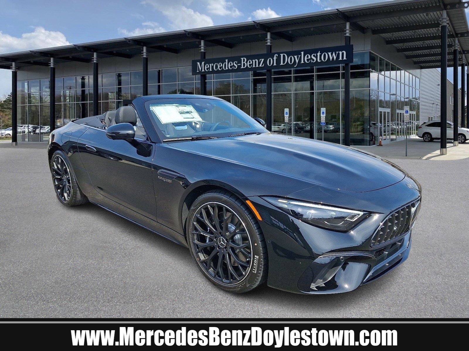 New 2026 Mercedes-Benz SL 55 AMG 4MATIC image 1