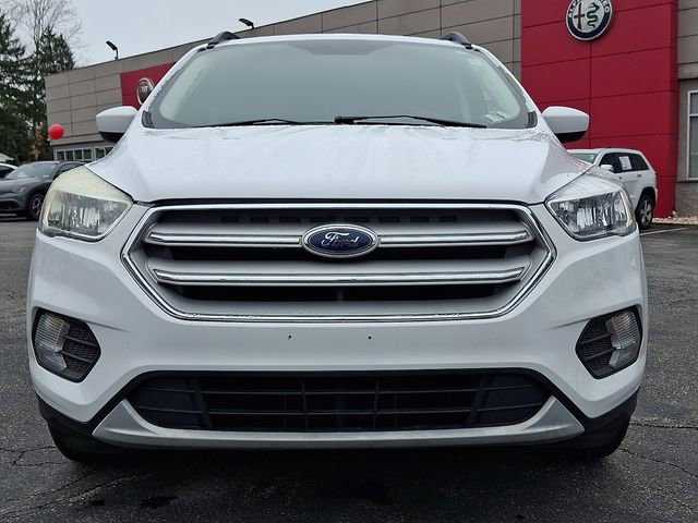 Used 2018 Ford Escape SE image 2