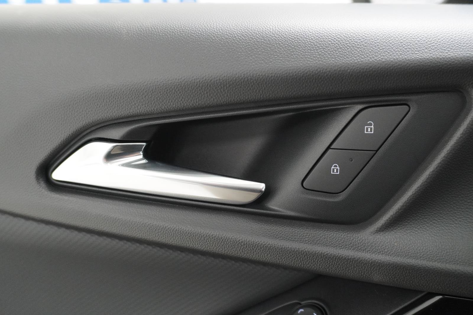 New 2027 Chevrolet Equinox LT FWD image 21