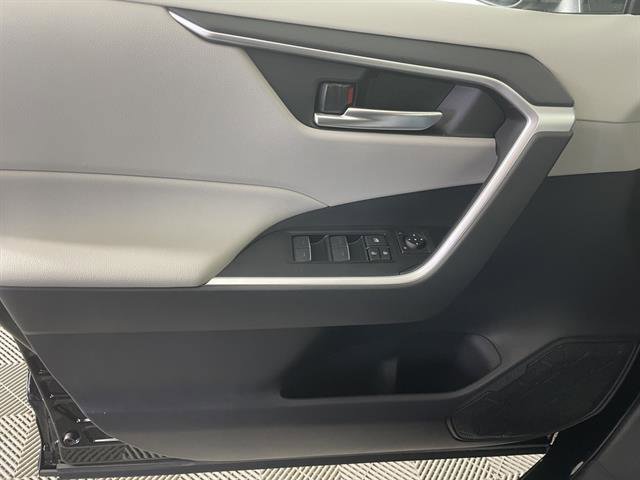 New 2025 Toyota RAV4 XLE image 20