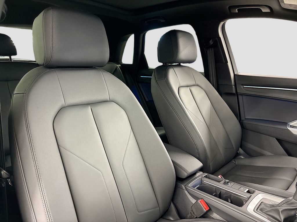 New 2025 Audi Q3 2.0T Premium Plus image 15