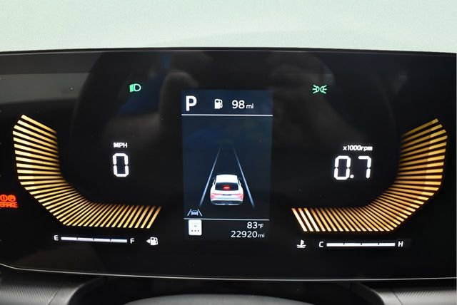 Used 2025 Kia K4 FWD image 25