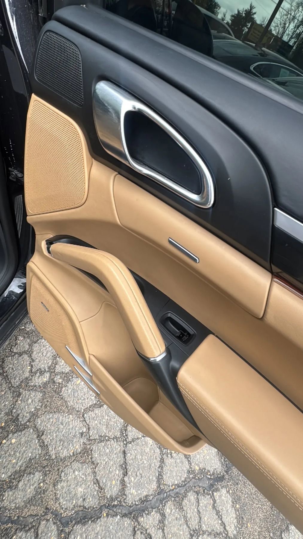 Used 2014 Porsche Cayenne Turbo S AWD/4WD image 22
