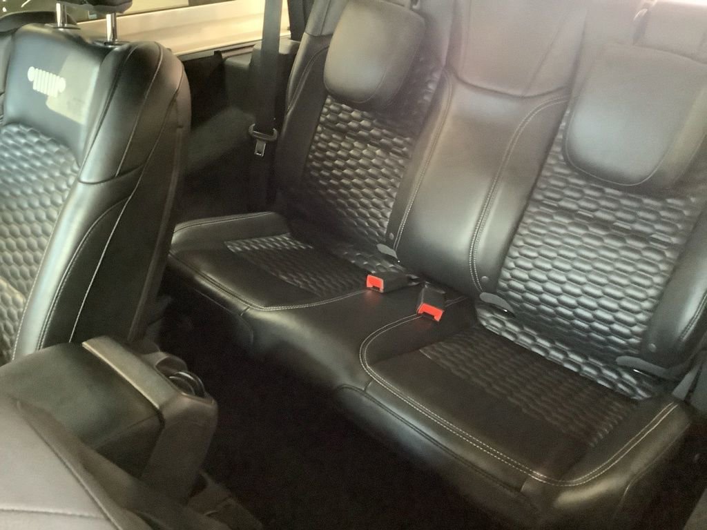 Used 2023 Jeep Wrangler Sport image 18