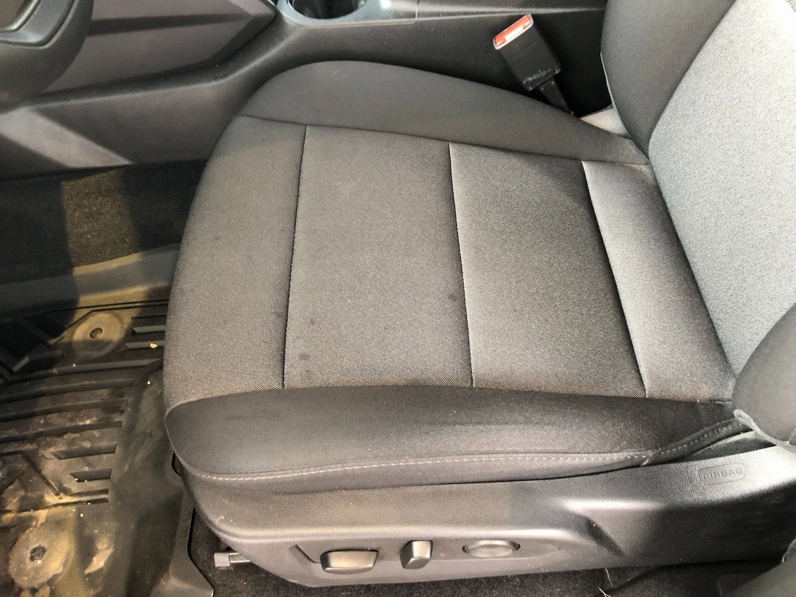 Certified 2024 Chevrolet Colorado W/T w/ WT Convenience Package II image 18