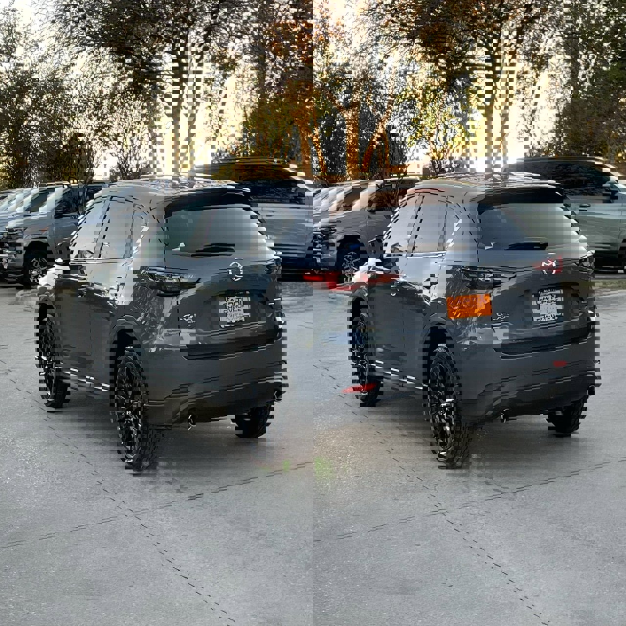 Used 2025 MAZDA CX-5 Carbon Edition image 4