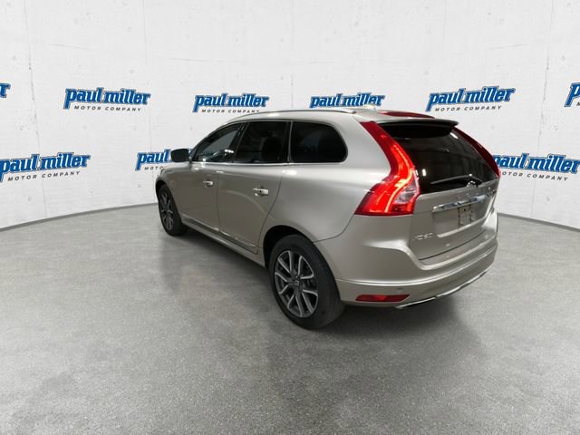 Used 2016 Volvo XC60 T5 Platinum w/ Climate Package FWD image 9