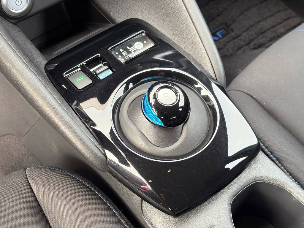Used 2020 Nissan Leaf SV Plus image 19