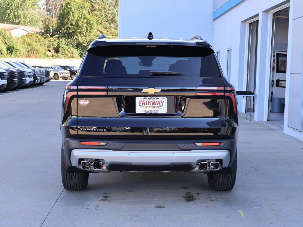 New 2026 Chevrolet Traverse LT w/ Driver Confidence Package image 9