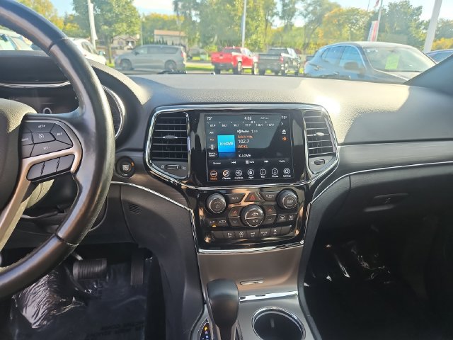 Used 2021 Jeep Grand Cherokee Limited AWD/4WD image 17