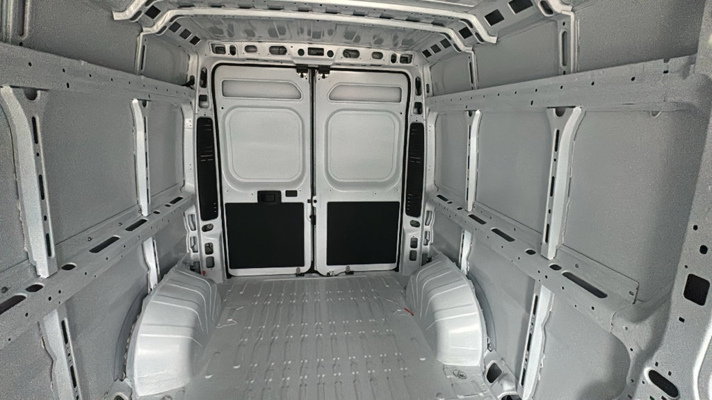 New 2027 RAM ProMaster 2500 w/ Convenience Group FWD image 18