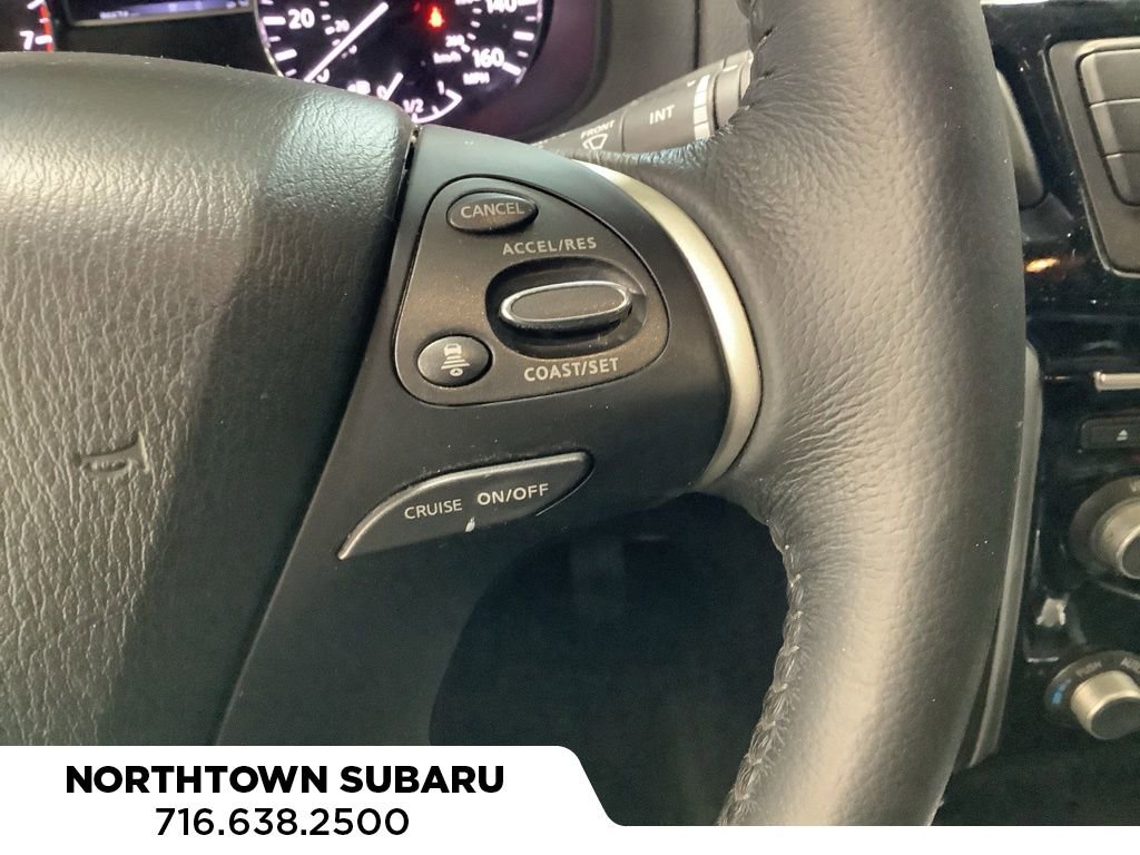 Used 2019 Nissan Pathfinder SV image 19